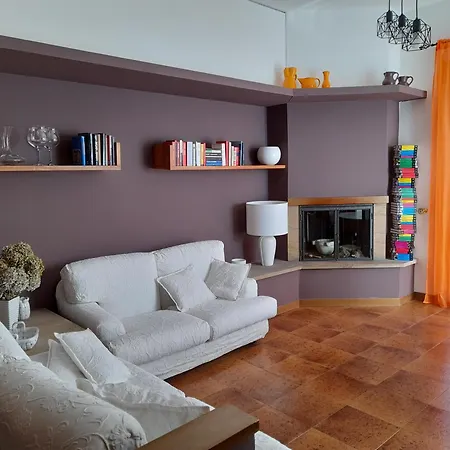 La Casa Di Giuly 斯培西亚